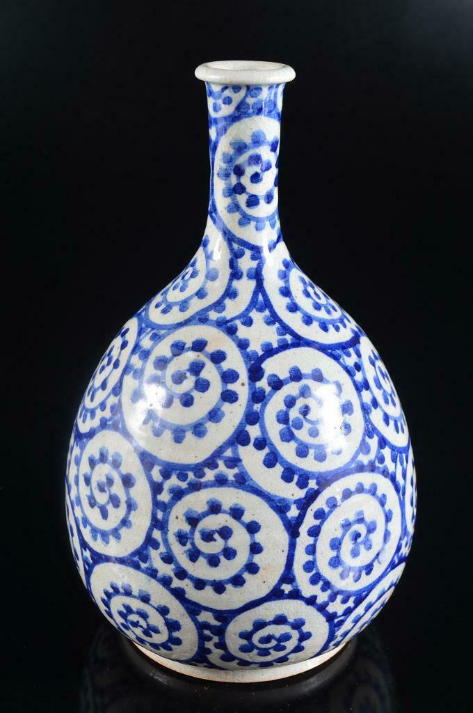 #1179: Japanese Arita-ware Blue&white Flower Arabesque Flower Vase Ikebana
